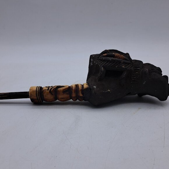 African Earthenware Pipe - Picture 7 of 12